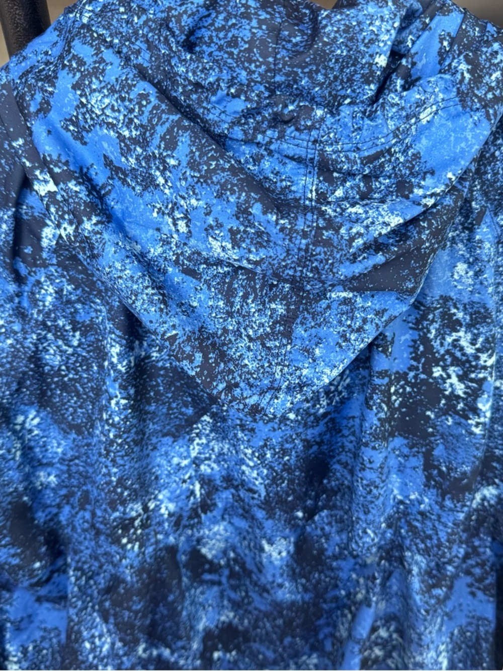 Under Armour Women’s Storm Blue Abstract 1/4 Zip Rain Jacket Size XS - Picture 3 of 6